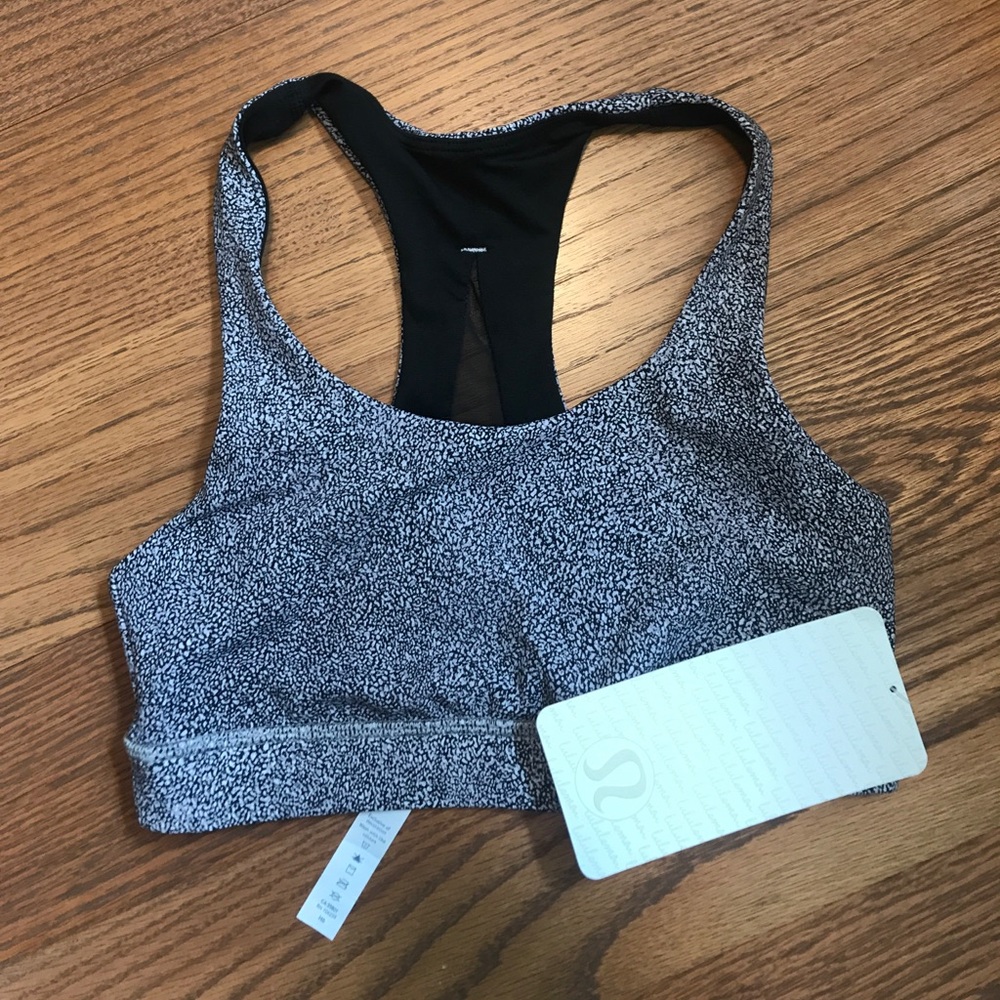 LULULEMON bra! BRAND NEW never worn